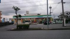 ファミリーマート　かりゆし通り店
