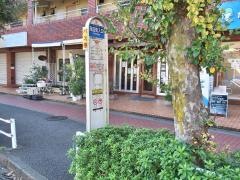 「商店街入口」バス停留所