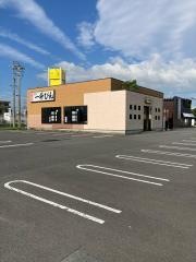 一升びん　久居インターガーデン店