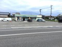 ファミリーマート　新潟中野山五丁目店