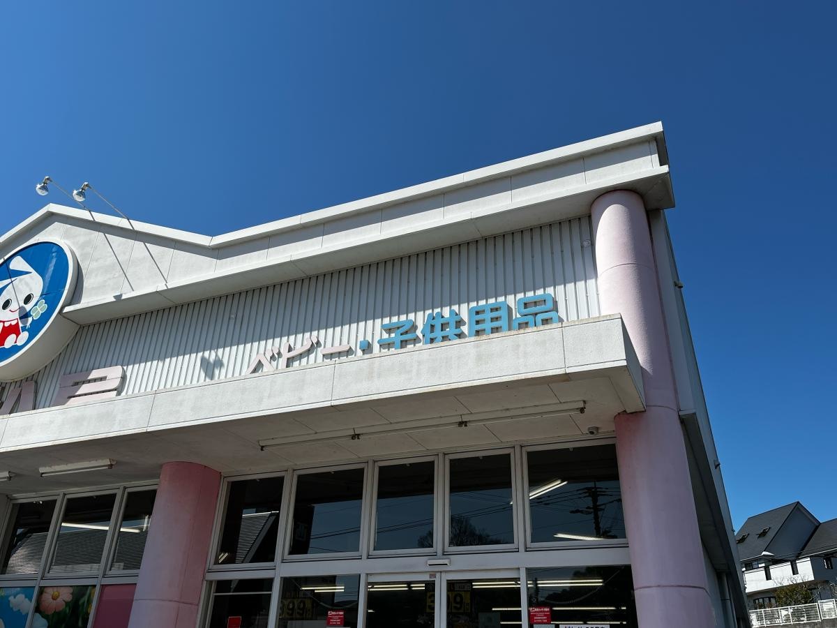 施設の外観です。