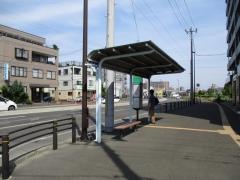 「白萩町」バス停留所