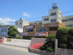 越谷市立東中学校