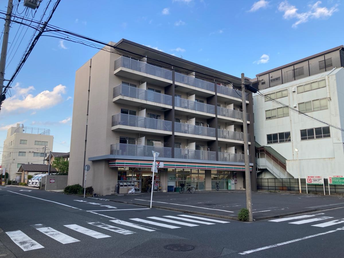 セブンイレブン鶴見中央3丁目店