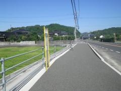 「新川」バス停留所
