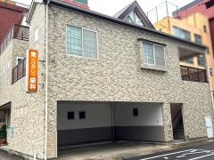 東歯科医院