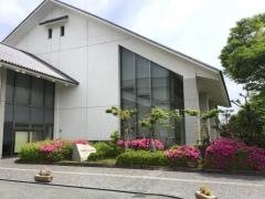 川西町立図書館