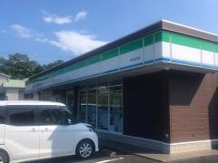 ファミリーマート　篠崎田平店