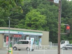 ファミリーマート　関広見インター東店