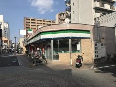 ファミリーマート　岡山柳町店