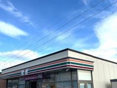 セブンイレブン　東員町役場前店