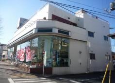 トヨタモビリティ東京　高島平店