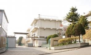 横浜市立岡津中学校