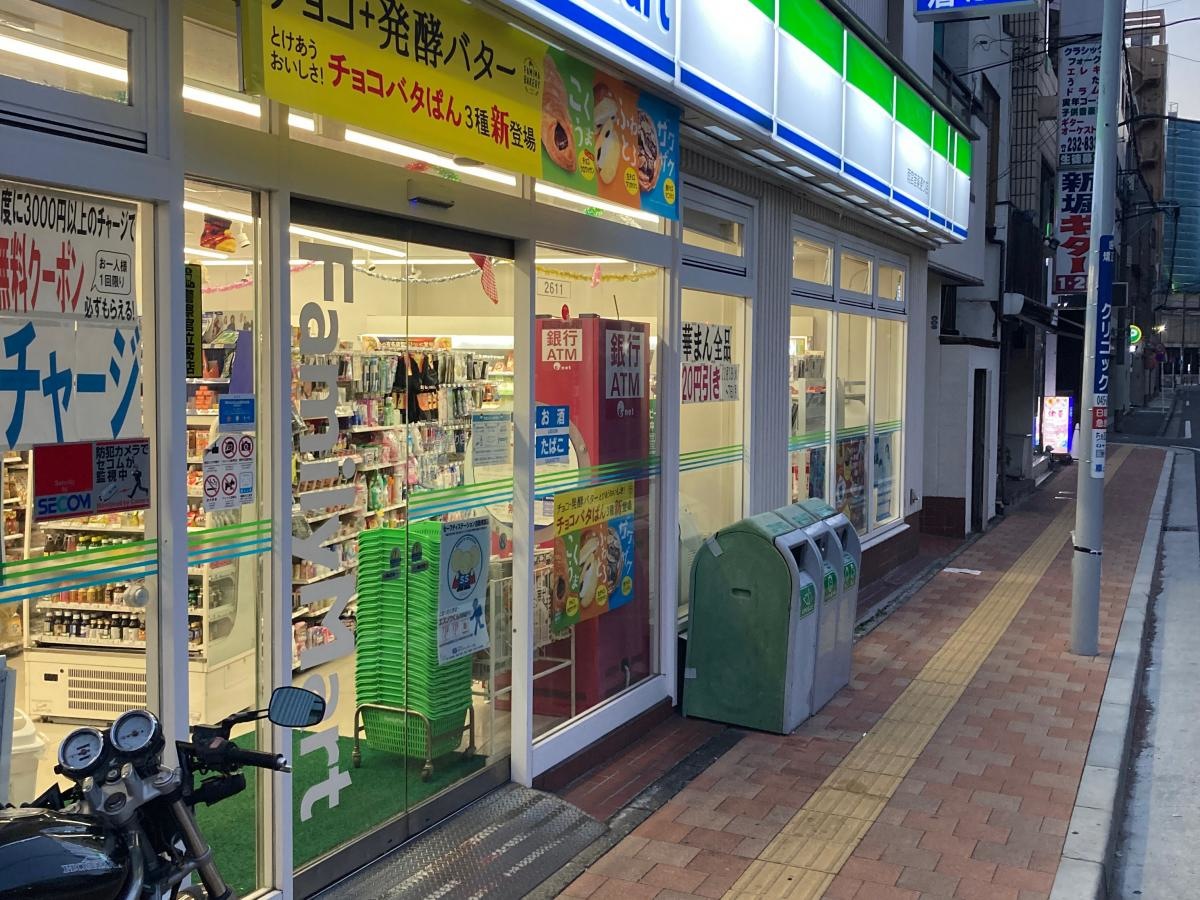 ファミリーマート　雨宮音楽通り店