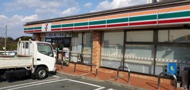 セブンイレブン　田原浦川向店