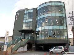 柏原市立国分図書館