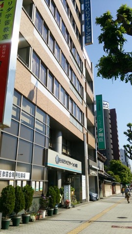 れいんぼう夕陽丘 施設外観