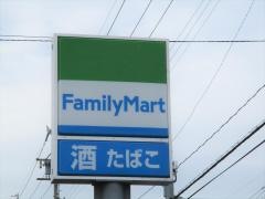 ファミリーマート　一宮大和町焼野店