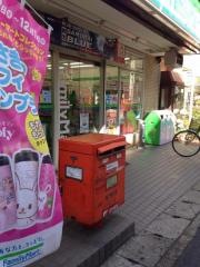 ファミリーマート　黒須南越谷店