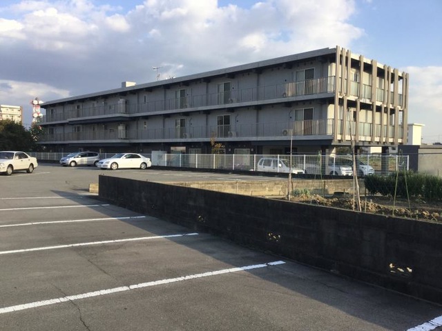 ぐろ〜りあ東野サービス付き高齢者向け住宅 施設外観