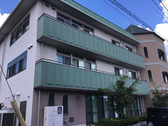 グリーンハウス 施設外観