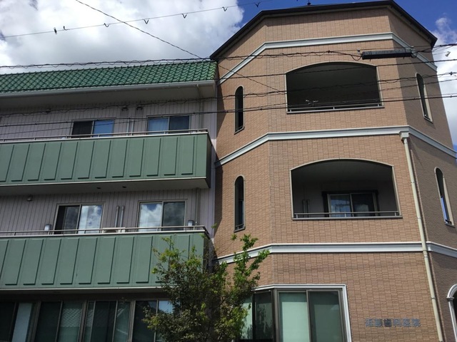 グリーンハウス 施設外観