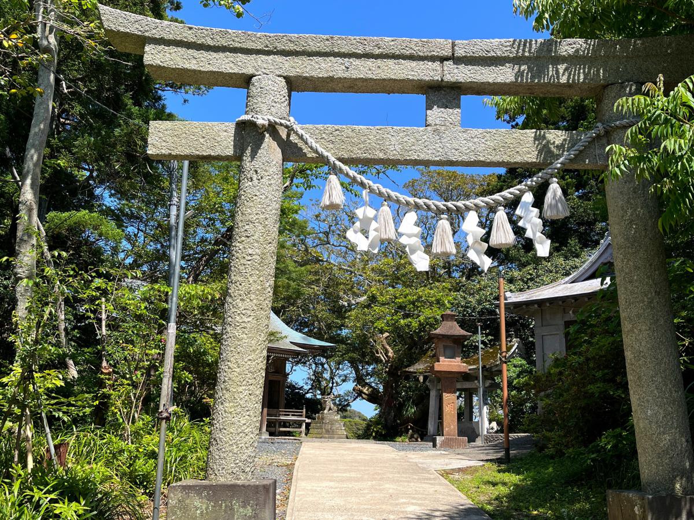 遠見 岬 神社