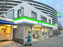 ファミリーマート　東雲橋店