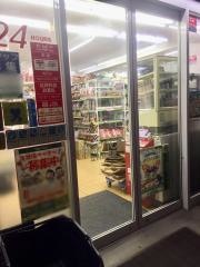ローソンストア100　立川錦町店