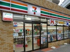 セブンイレブン　大阪江戸堀3丁目店
