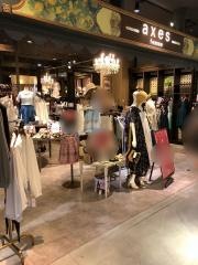 ａｘｅｓ　ｆｅｍｍｅ　みなとみらい店