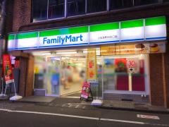 ファミリーマート　小田急町田北口店