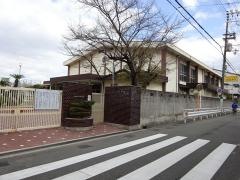 東中川小学校