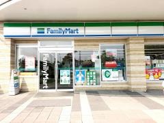 ファミリーマート　オアシス刈谷店