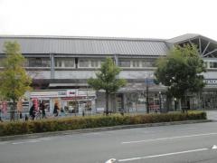 デイリーヤマザキ　ＪＲ花園駅前店