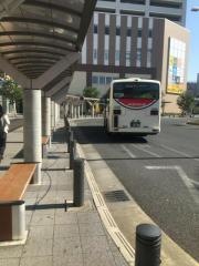 「鴻巣駅前」バス停留所