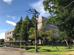 射水市新湊図書館
