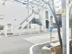 「五本木二丁目」バス停留所