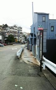 「車大道」バス停留所