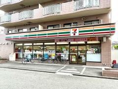 セブンイレブン　田無芝久保2丁目店