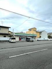 ファミリーマート　静岡緑町店
