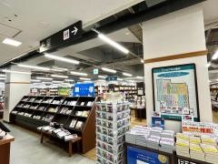 ジュンク堂書店　三宮駅前店