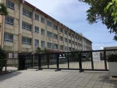 鹿児島市立西紫原中学校