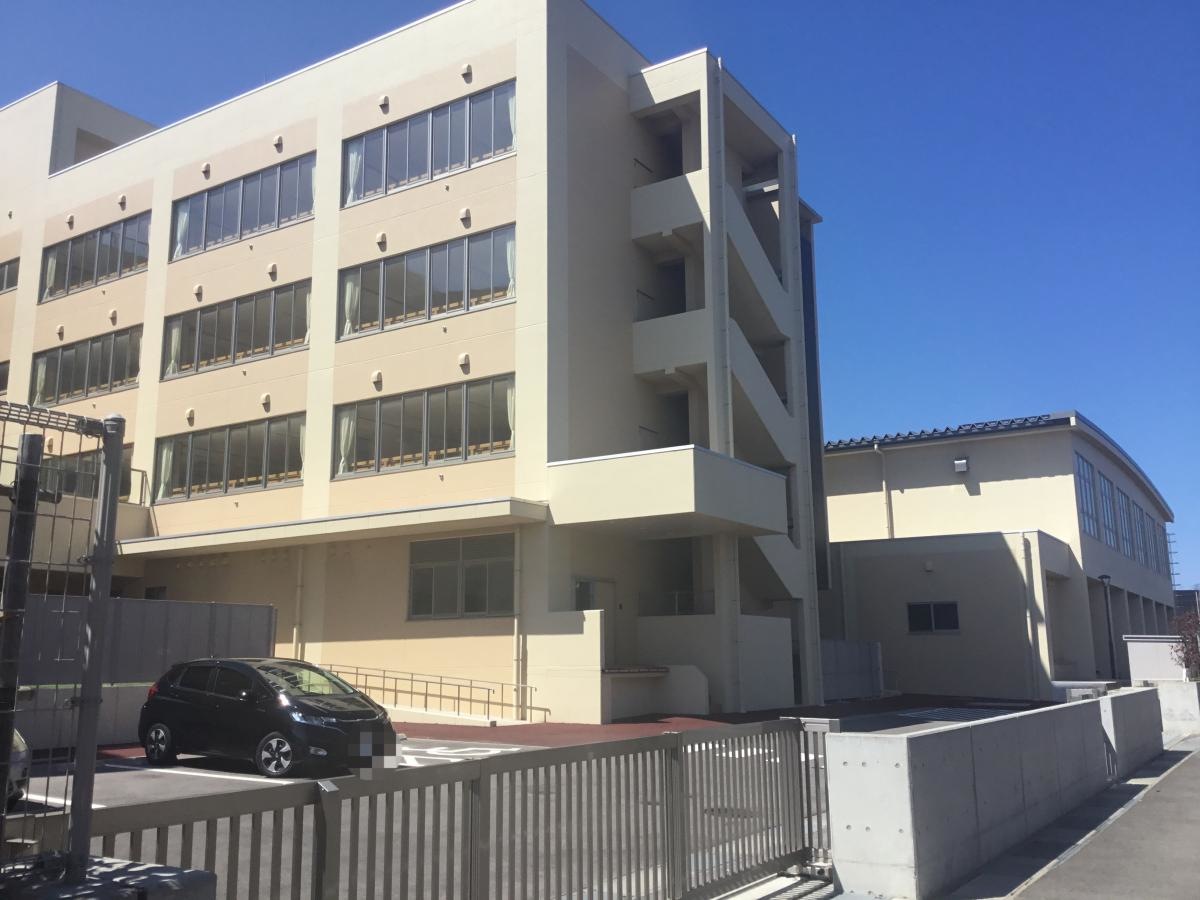 新潟市立新通つばさ小学校