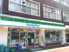 ファミリーマート　テイスティ溝ノ口店