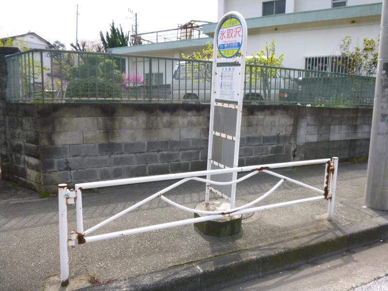 バス停外観