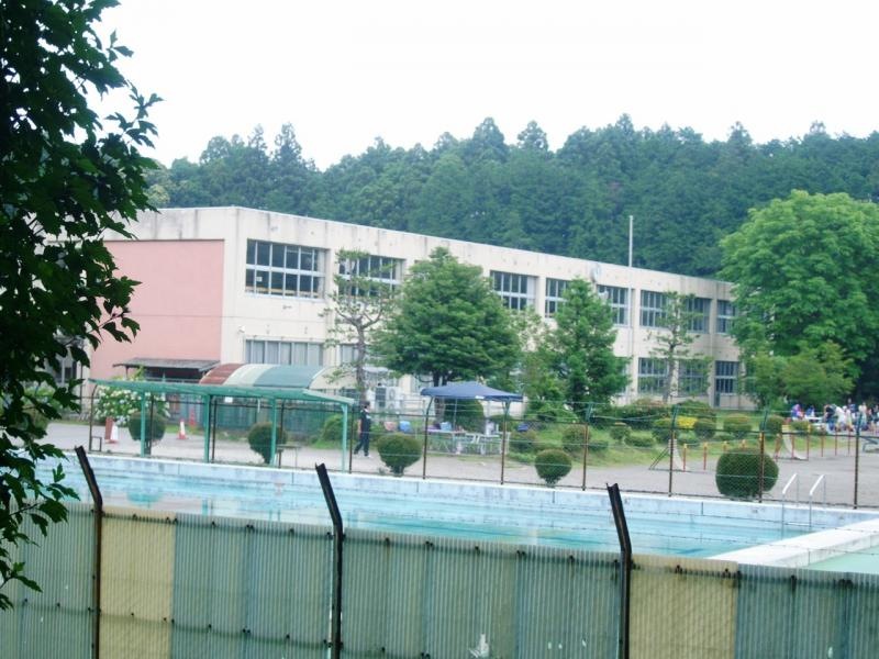 学校の外観