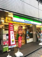 ファミリーマート　柏駅西口店
