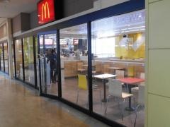 マクドナルド　まっとう車遊館店