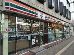 セブンイレブン　神戸中央中町通店
